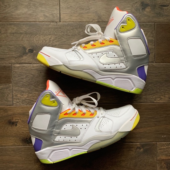 Nike Other - Nike Air Flight Light. Mens Sz. 12.